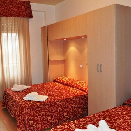 Hotel Mimosa Bellaria-Igea Marina Zimmer foto