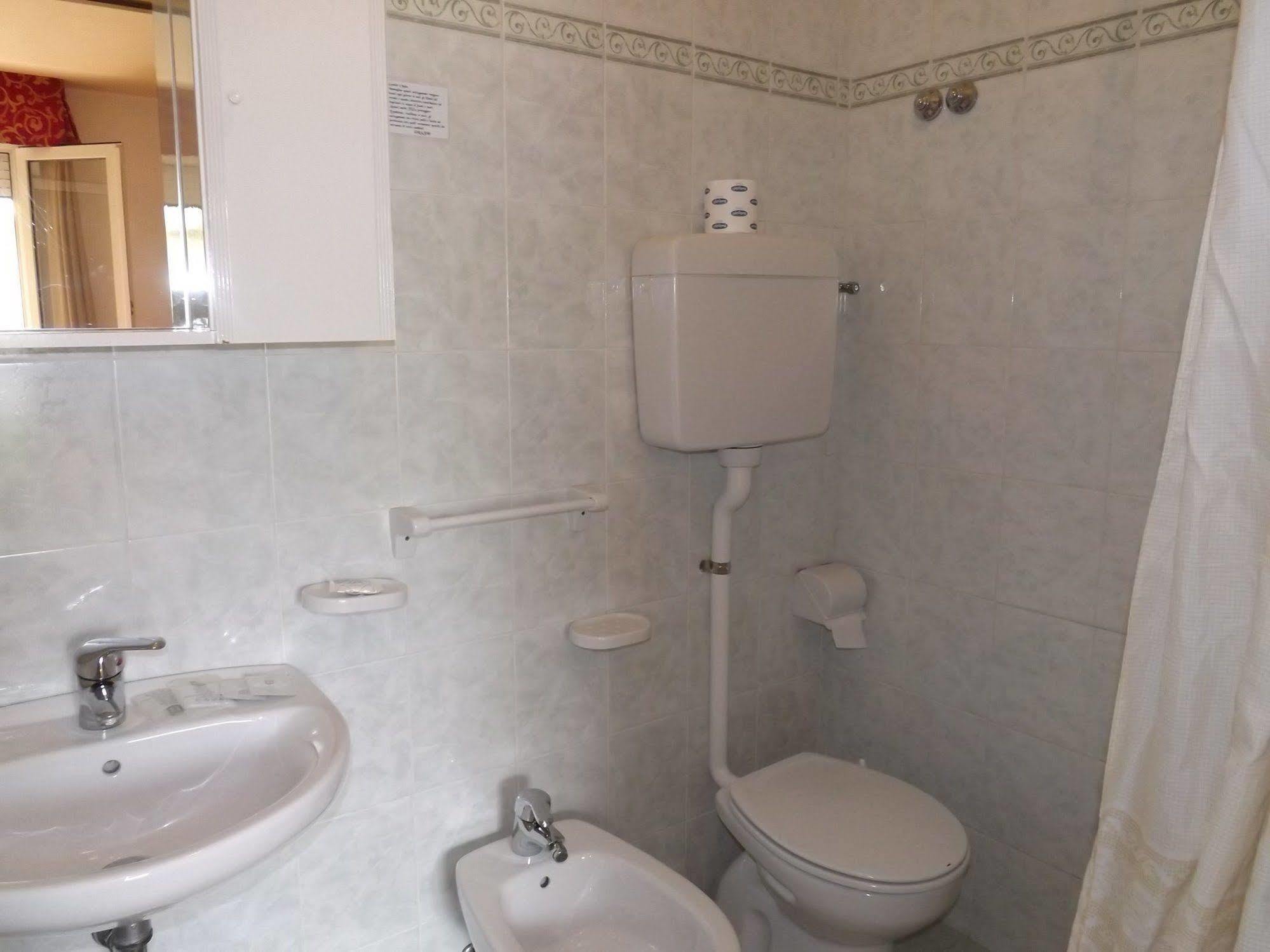 Hotel Mimosa Bellaria-Igea Marina Exterior foto